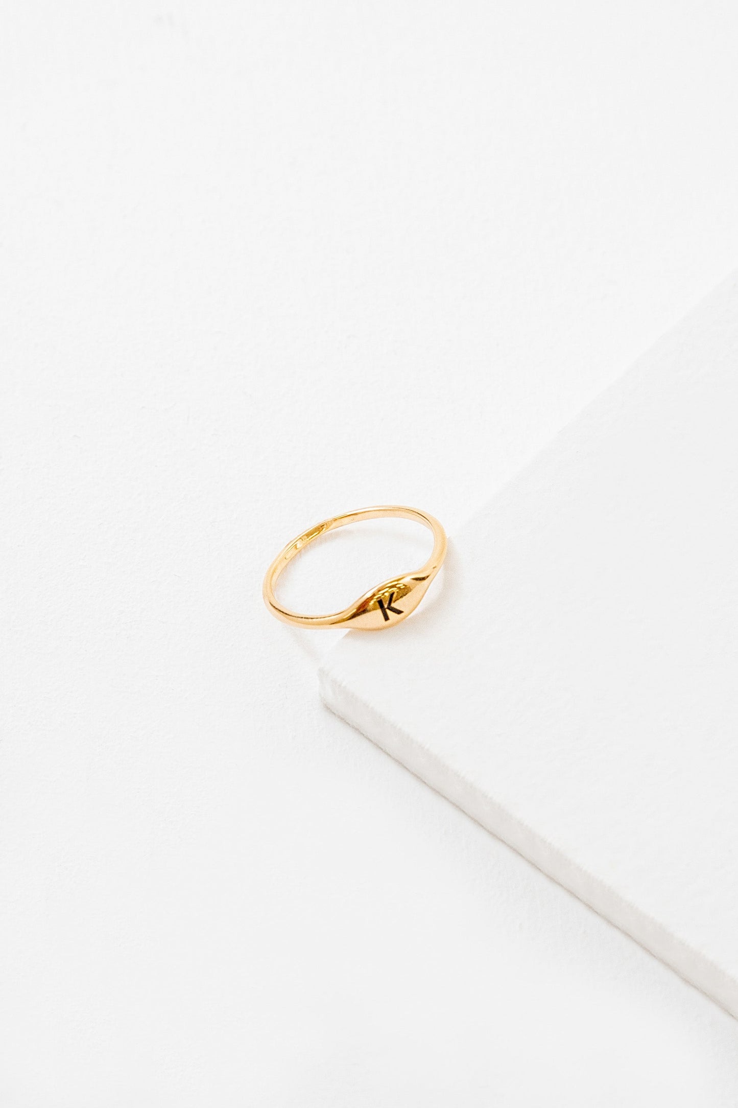 Initial Ring | Size 8