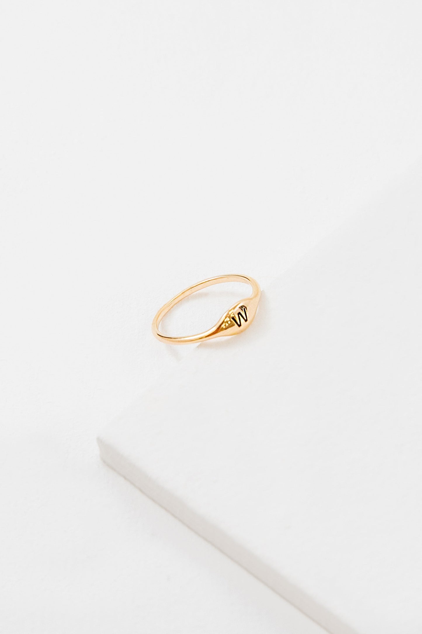 Initial Ring | Size 7