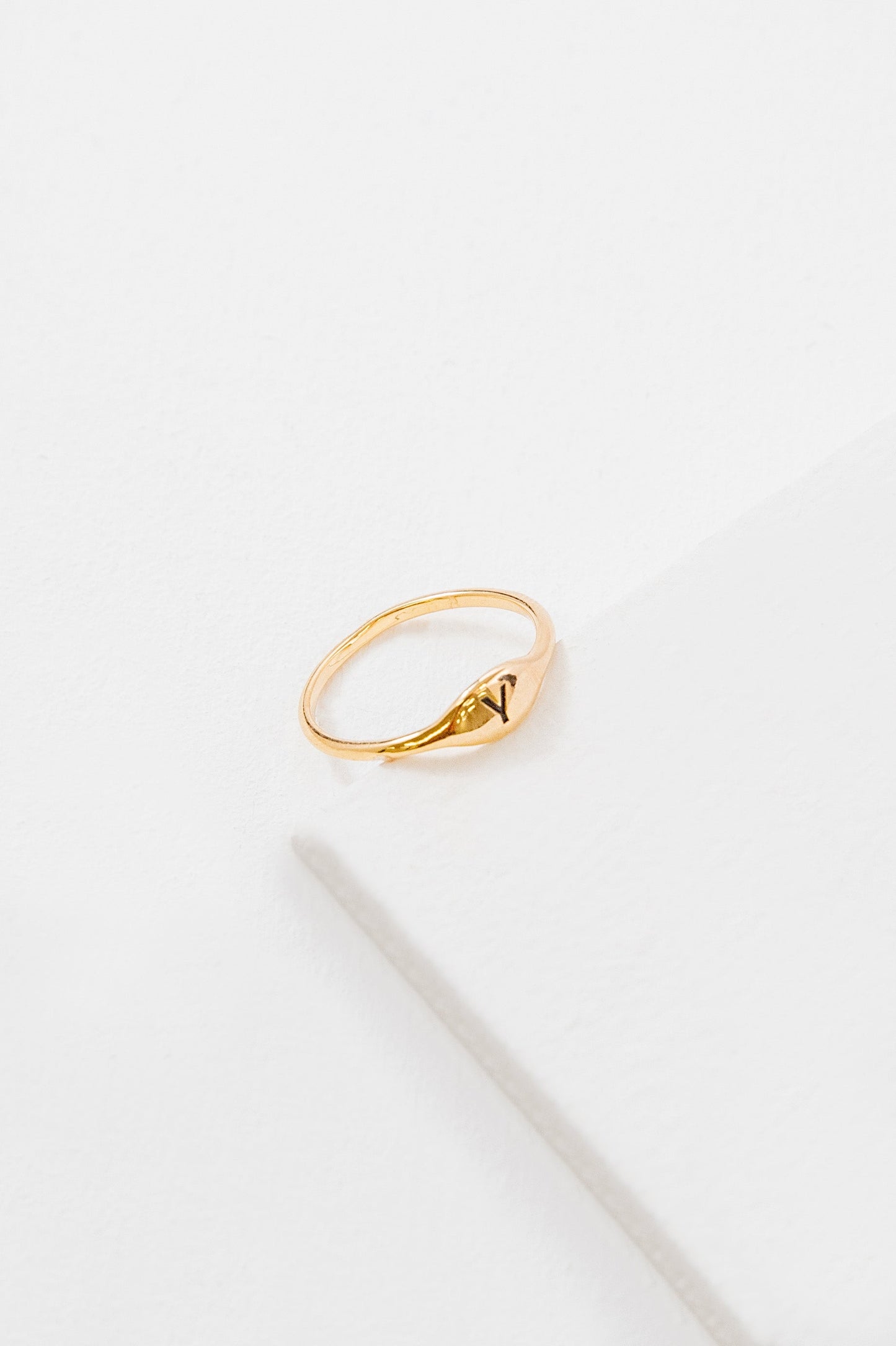 Initial Ring | Size 7