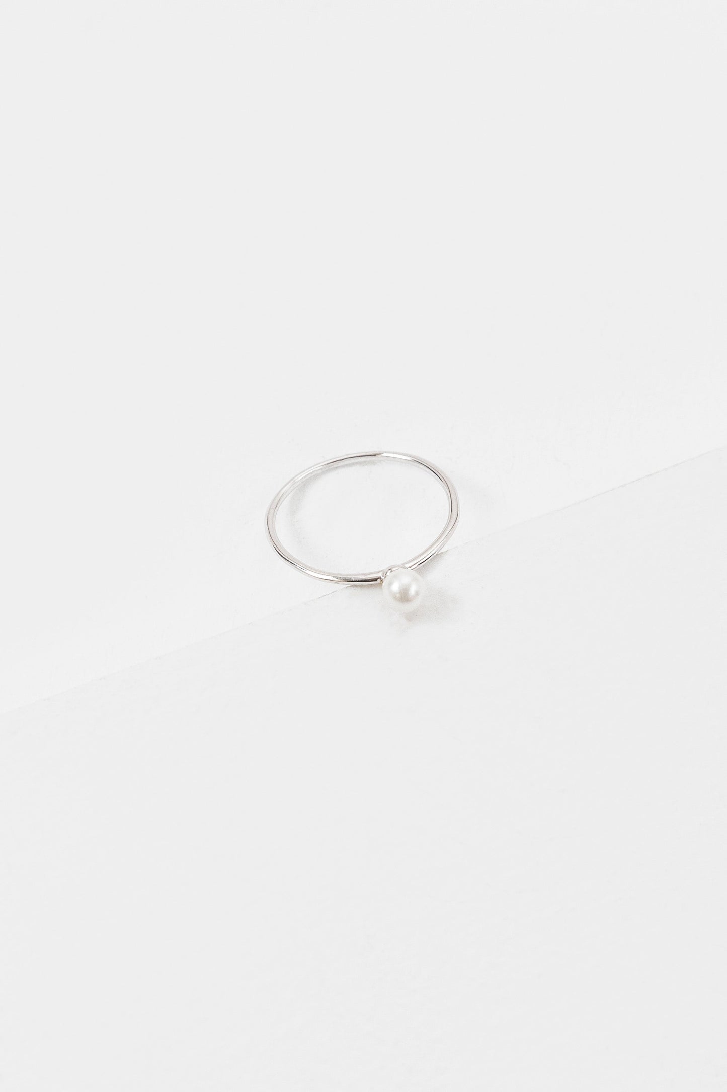 Single Pearl Ring | Silver