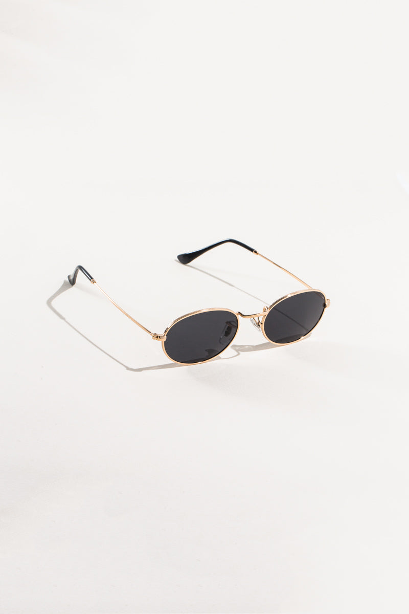 On Tempo Oval Sunglasses | Black