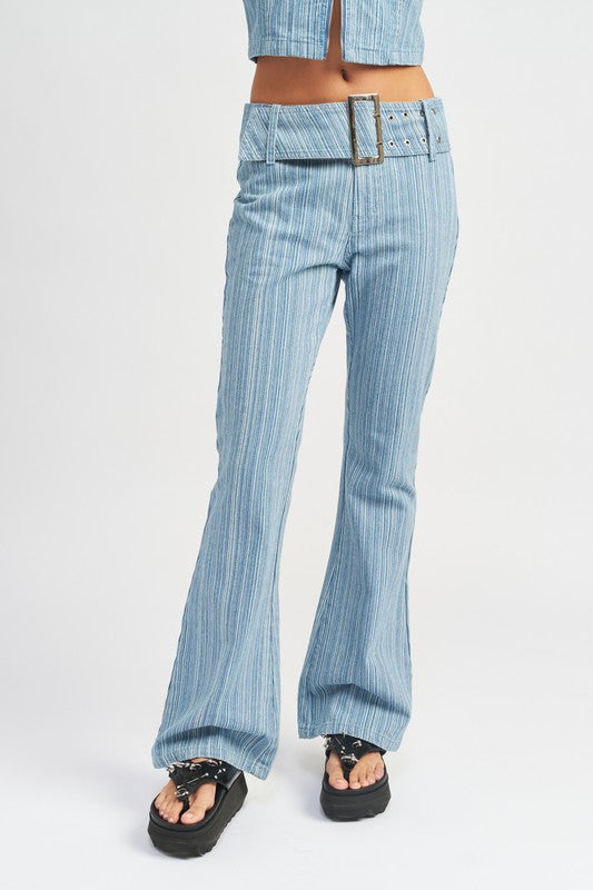 Low Rise Flared Jeans | Modern Boutique Fashion