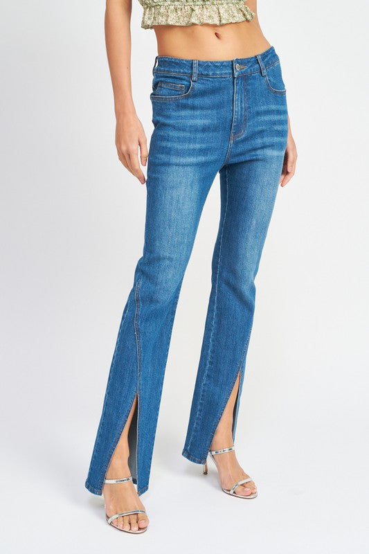 FLARED JEANS WITH SLITS