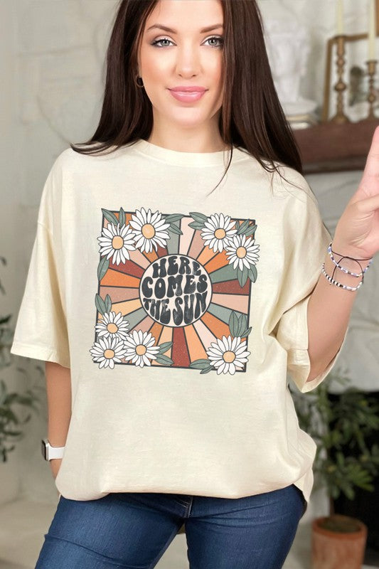 Here Comes the Sun Comfort Colors Graphic Tee