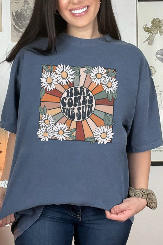 Here Comes the Sun Comfort Colors Graphic Tee