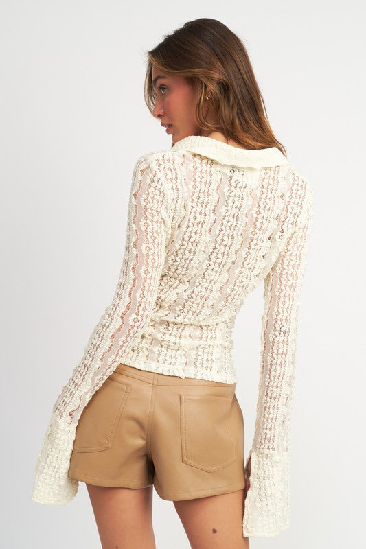 BELL SLEEVE LACE TOP