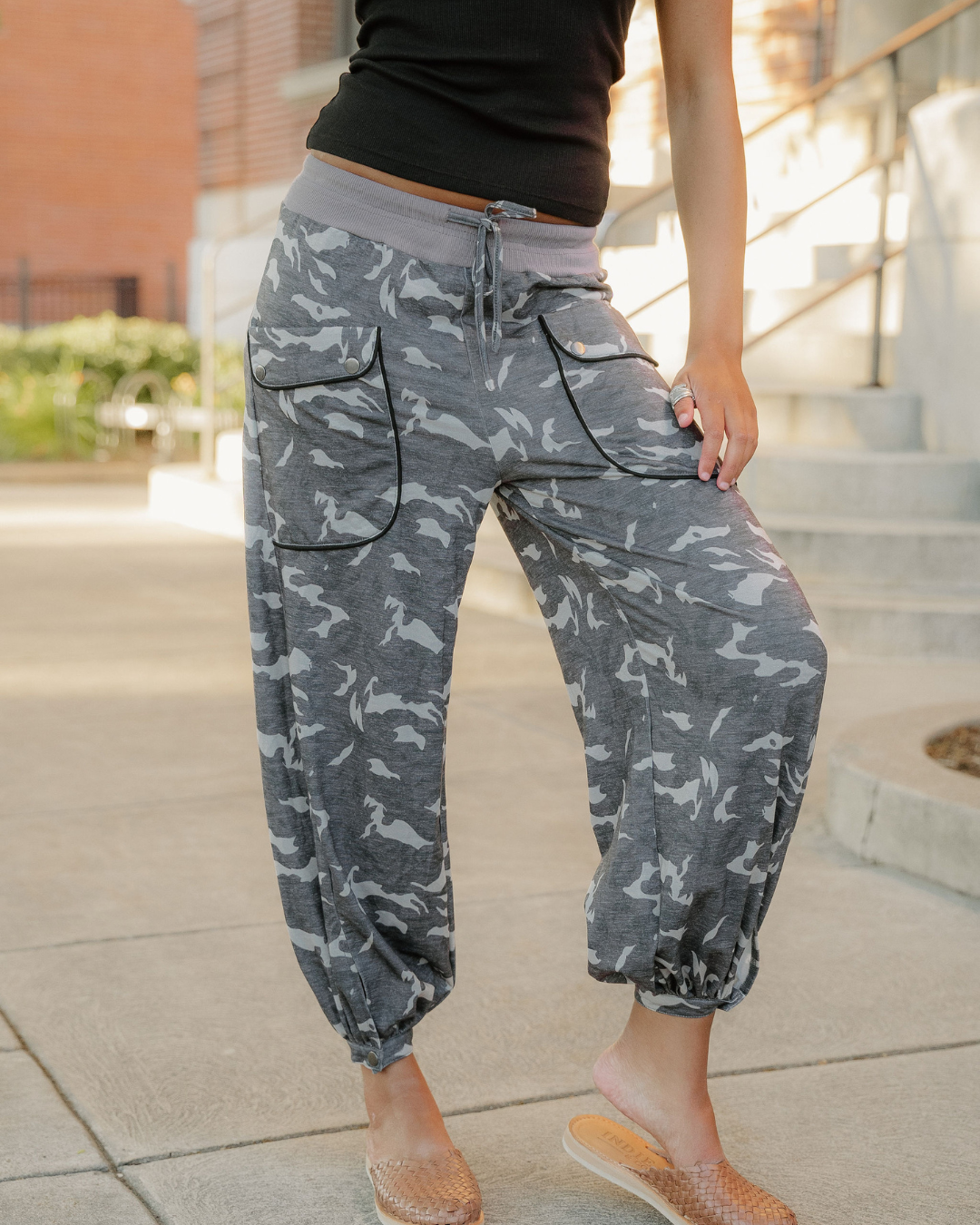 Camo Drawstring Joggers Pants