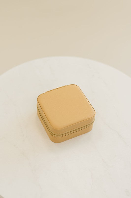 Kristen Travel Jewelry Organizer Box Case | Modern Boutique Fashion