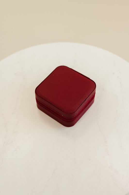 Kristen Travel Jewelry Organizer Box Case | Modern Boutique Fashion