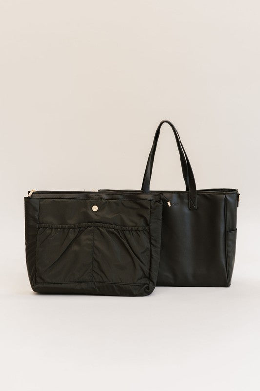 SIGNATURE TOTE CARRY ALL ON LAPTOP BAG