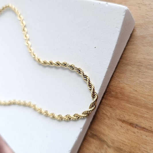 Luxe Gold Rope Chain - 16In | Modern Boutique Fashion