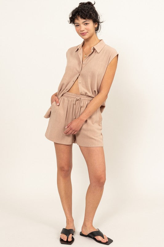 SET-LINEN SHIRT AND SHORTS SET