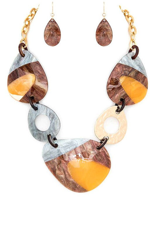 Mix Media Resin Statement Necklace Set