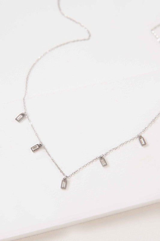 Minimal Rectangle Rhinestone Necklace