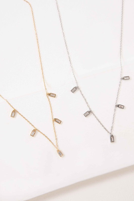 Minimal Rectangle Rhinestone Necklace