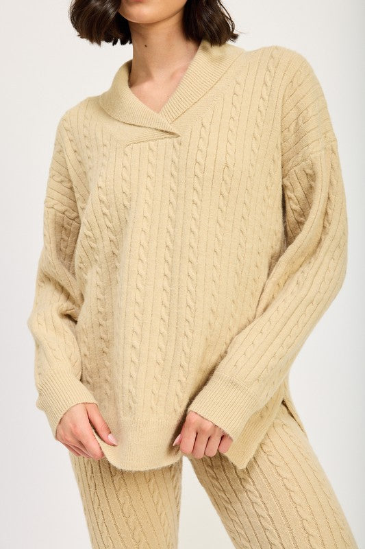 CABLE KNIT COLLARED SWEATER TOP