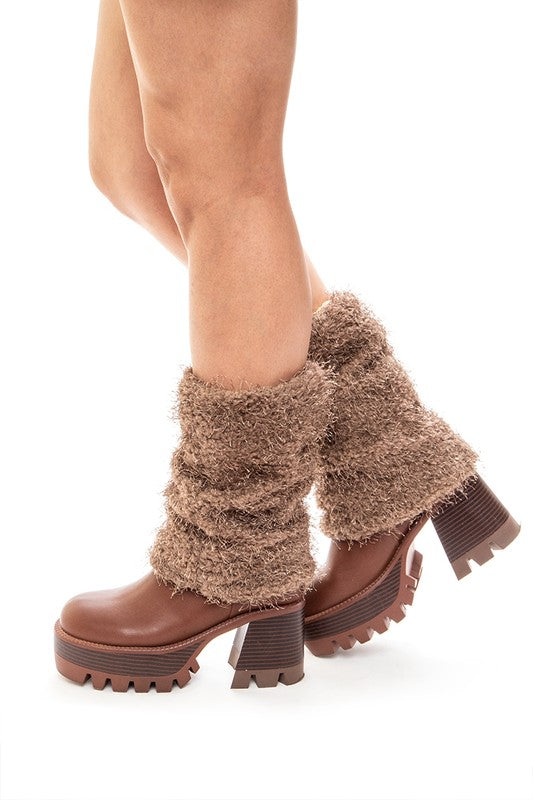 Fuzzy Fur Boot Cuff | Modern Boutique Fashion