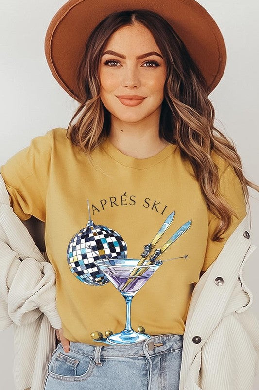 Apres Ski Club Graphic Tee