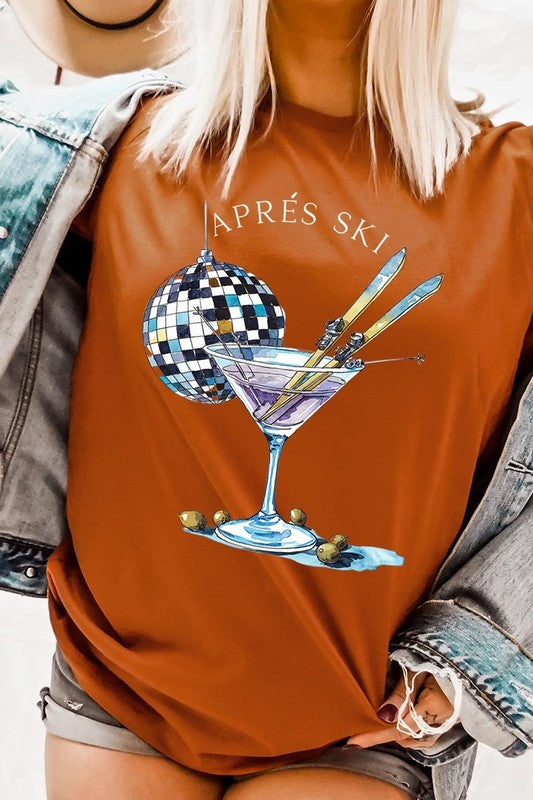 Apres Ski Club Graphic Tee