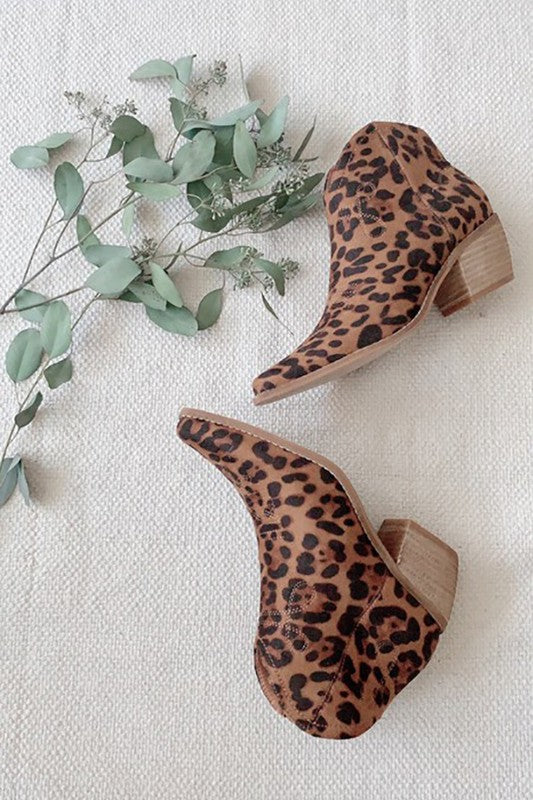 Amour Western Boots