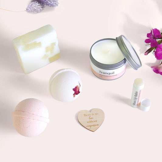 28th Birthday Compass Necklace Spa Gift Box Set