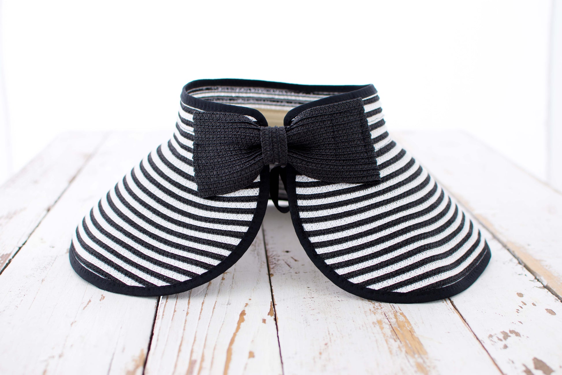 Foldable Bow Stripe Visor Hat