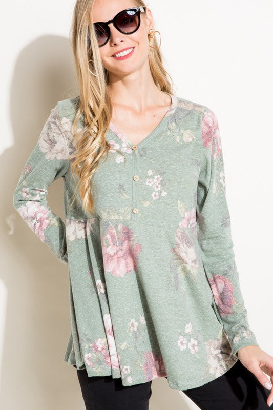 FLORAL TRIBLEND BABYDOLL TOP