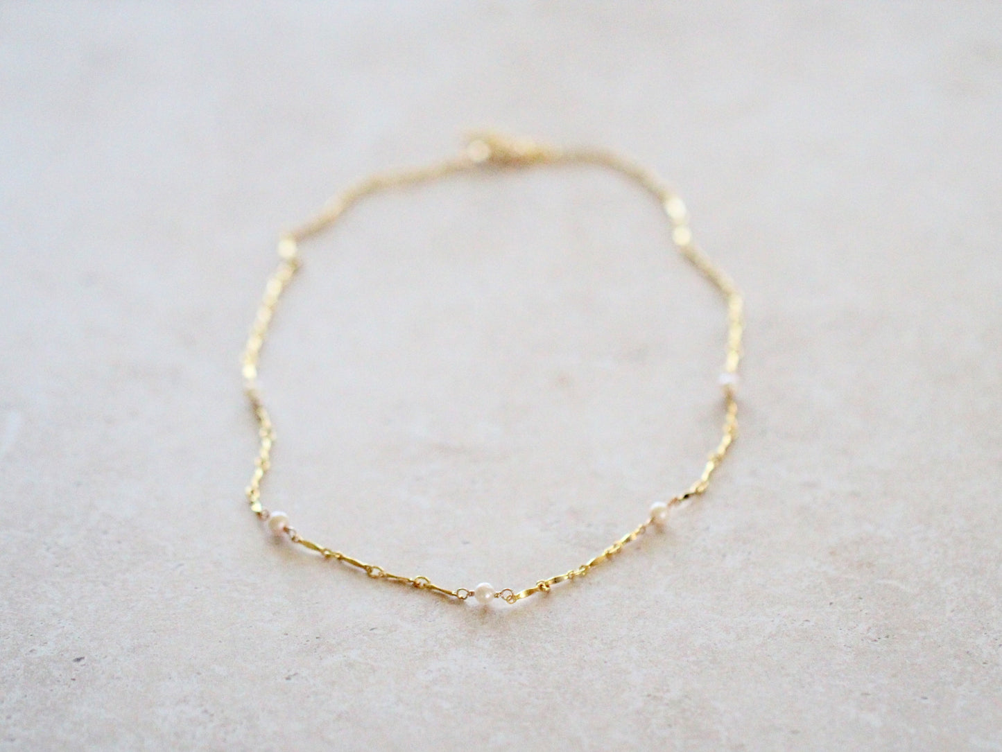 Scalloped Pearl Choker