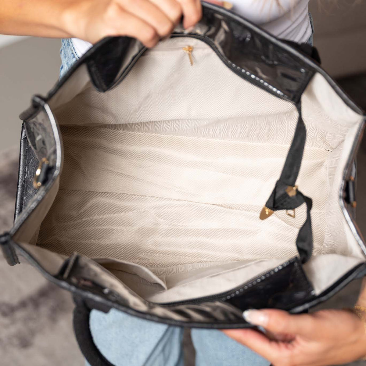 Kate Laminated City Tote