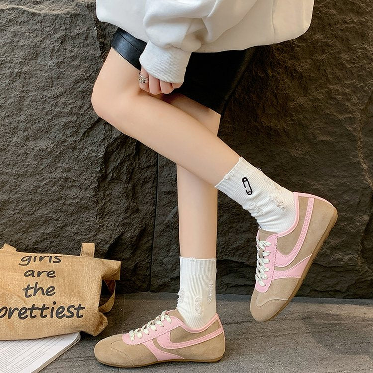 Women's Contrast Panel Suede Retro Sneakers