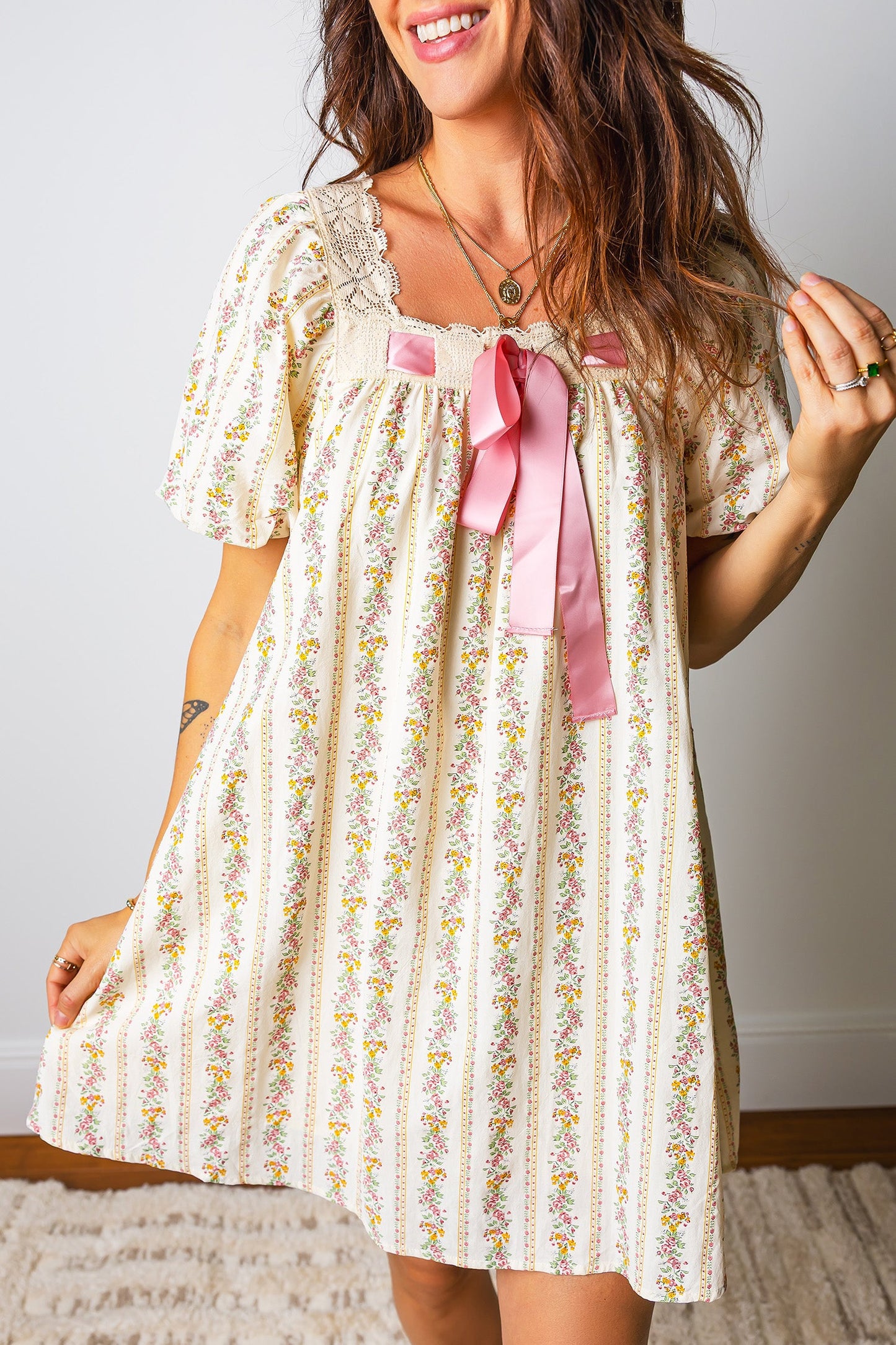 Floral Contrast Ribbon Bow Lace Square Mini Dress