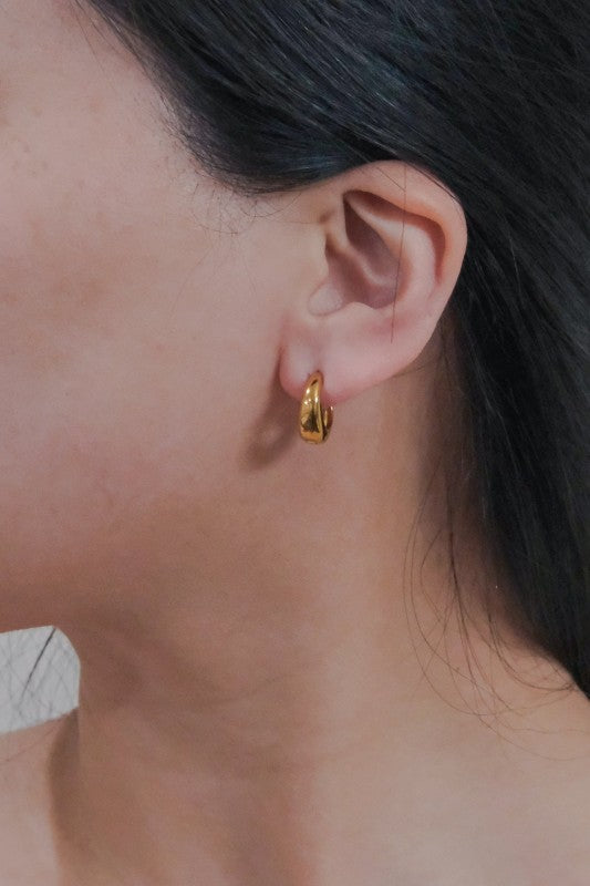 Minimal 17mm Hoop Earrings Gold