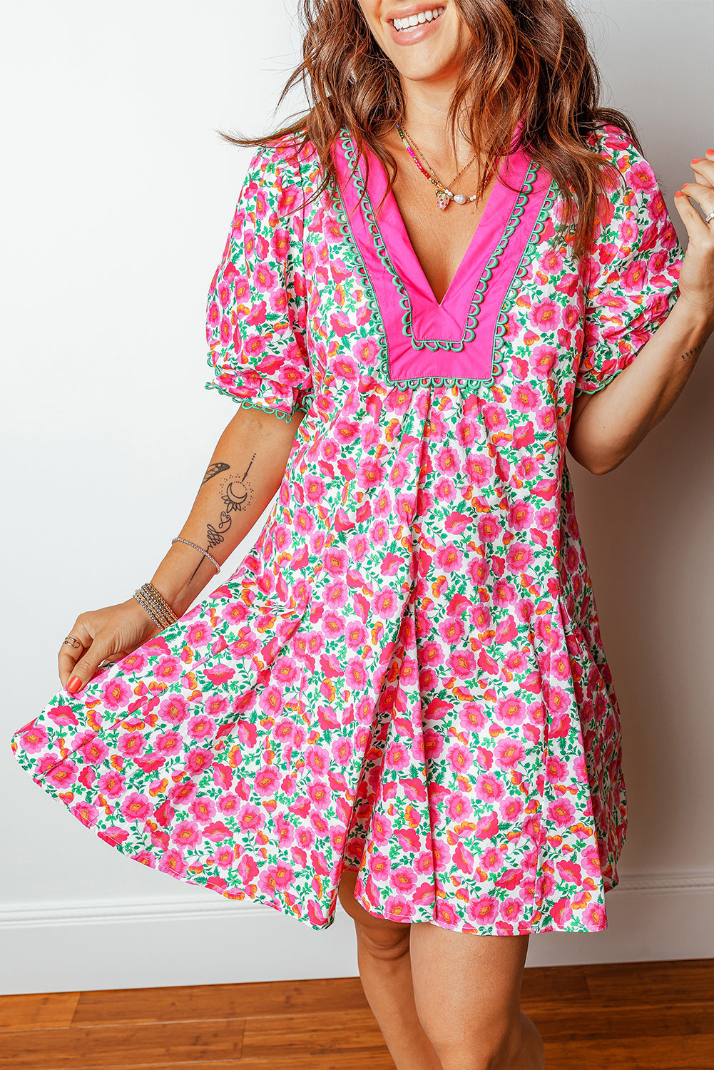 Floral Patchwork V-Neck Bubble Sleeve Mini Dress