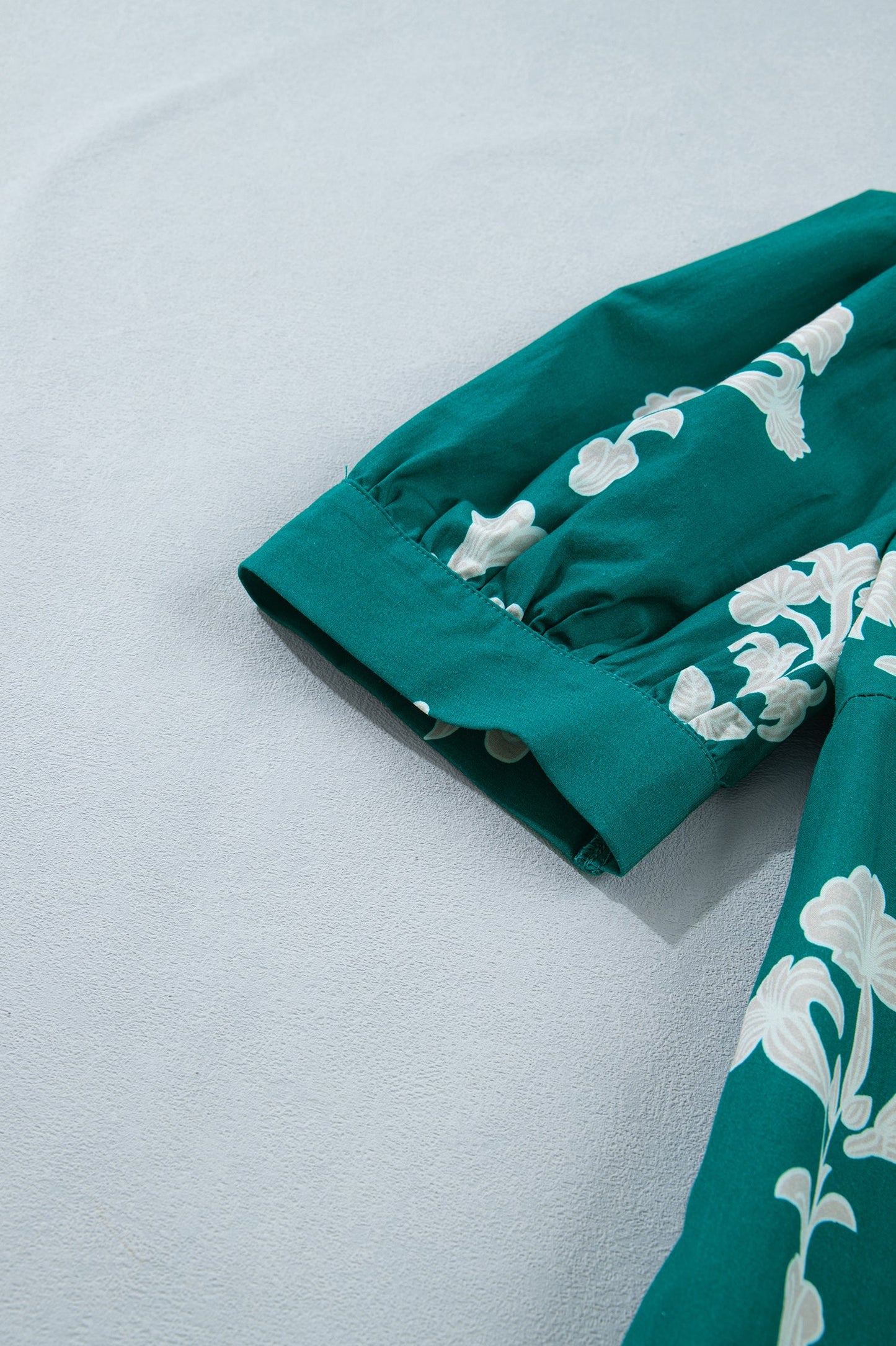 Floral Frilled V-Neck Puff Sleeve Mini Dress