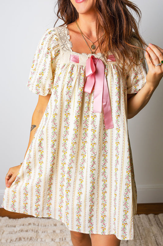 Floral Contrast Ribbon Bow Lace Square Mini Dress