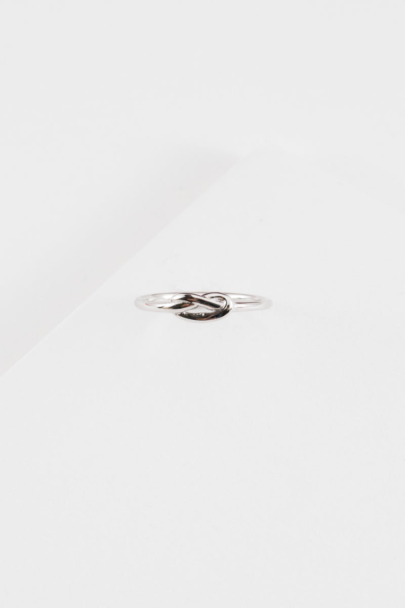 Knot Ring
