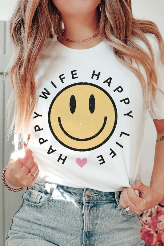 PLUS SIZE - HAPPY WIFE HAPPY LIFE Graphic T-Shirt