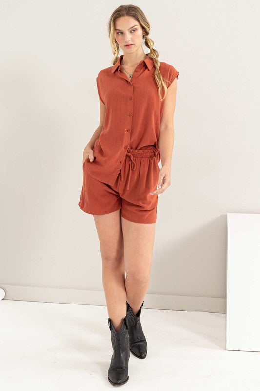 SET-LINEN SHIRT AND SHORTS SET