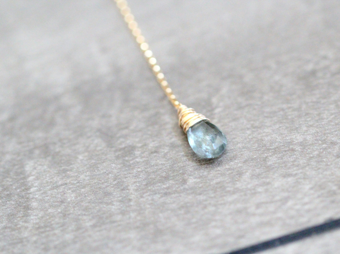 Moss Aquamarine Lariat Necklace