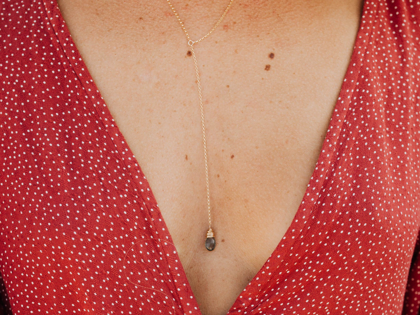 Moss Aquamarine Lariat Necklace
