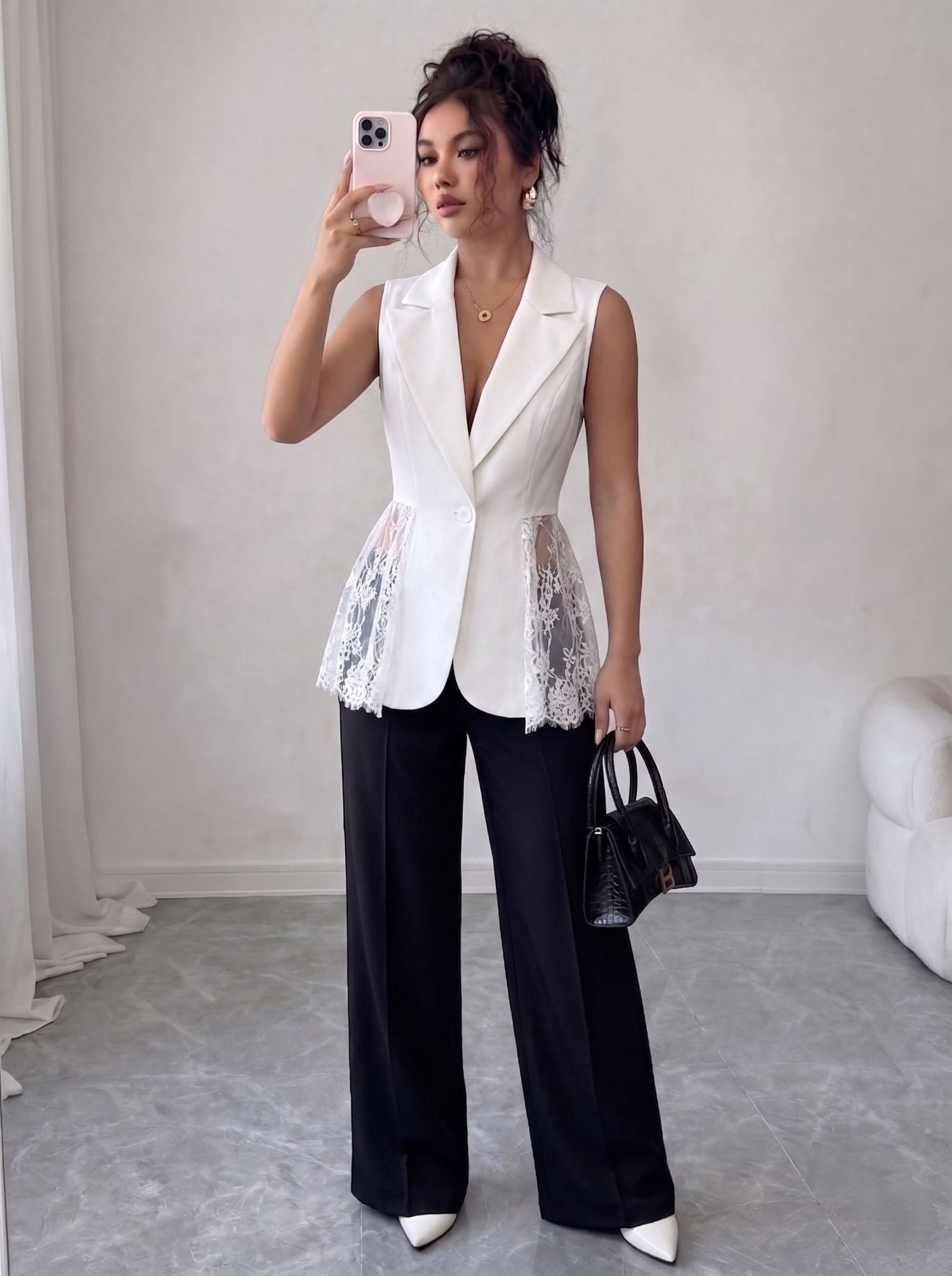 Sleeveless Lace A-Line Jacket – V-Neck Slim Fit Elegant Style