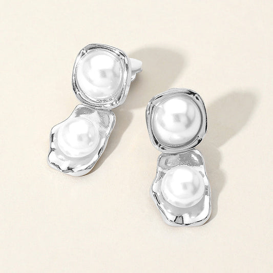 Pearl Plate Link Clip On Earrings