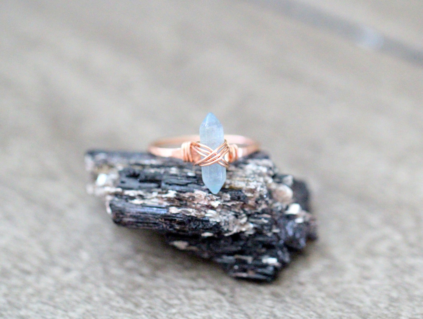 Crest Ring - Aquamarine