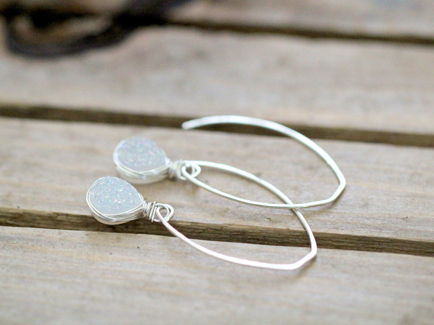 Linear Druzy Drops - Cottontail