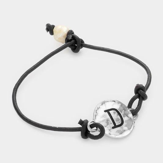 -D- Initial Monogram Metal Disc Pearl Pointed Bracelet