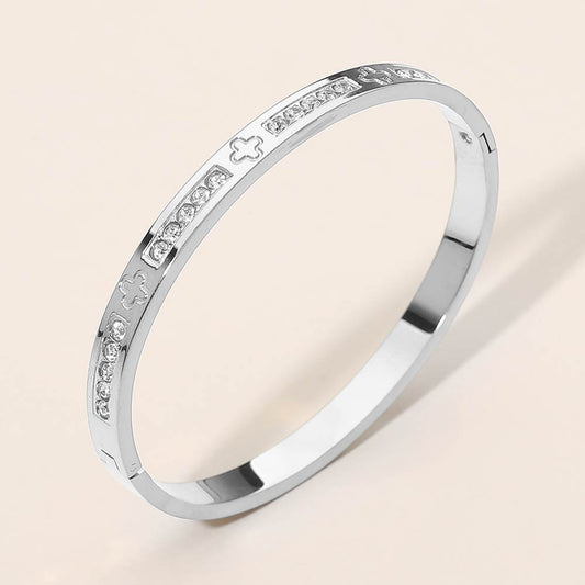 Stainless Steel CZ Accent Quatrefoil Engraved Hinged Bangle Bracelet