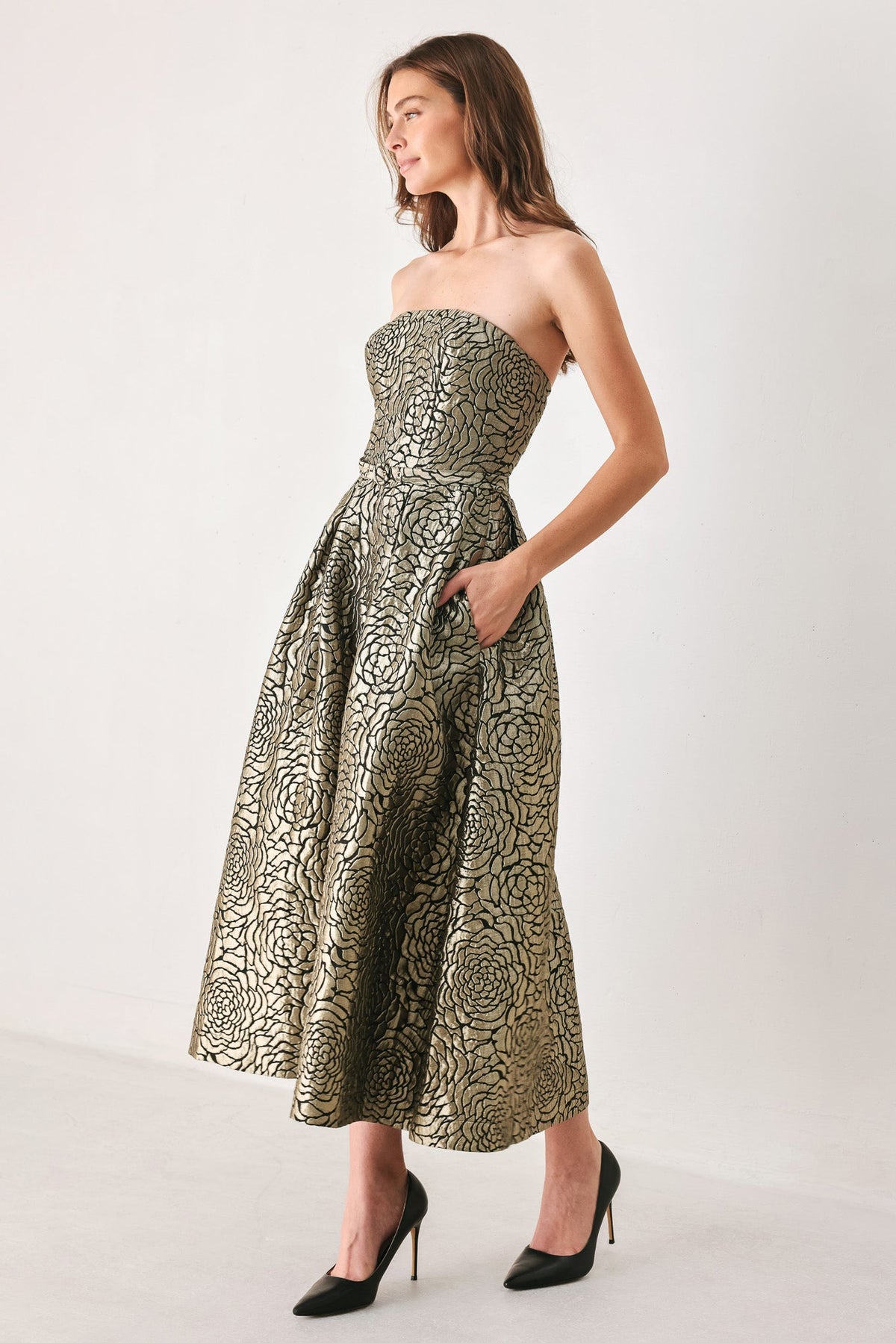 GOLDEN SOIREE GOLD STATEMENT MIDI DRESS
