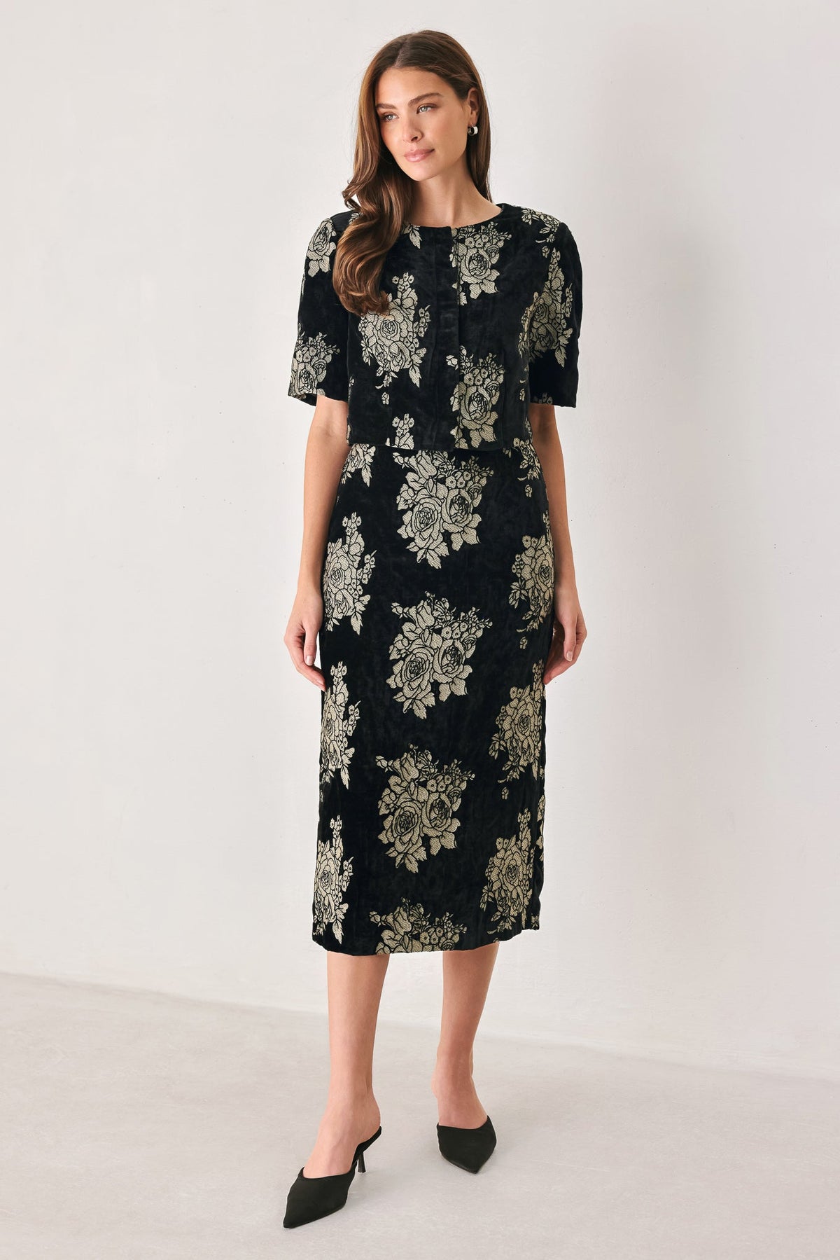 GILDED VELVET BLACK/GOLD JACQUARD MIDI SKIRT