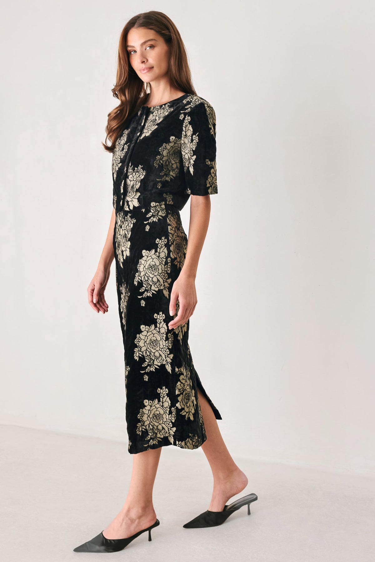 GILDED VELVET BLACK/GOLD JACQUARD MIDI SKIRT
