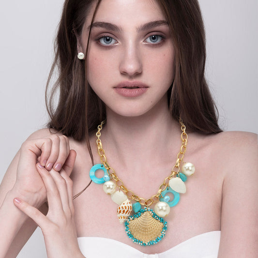 Chunky Sea Shell Pearl Charm Statement Necklace